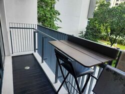 The Palette (D18), Condominium #558294751
